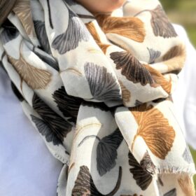 Foulard écru et camel