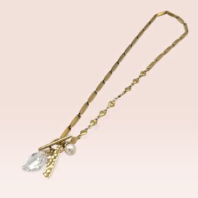 Collier doré et cristal